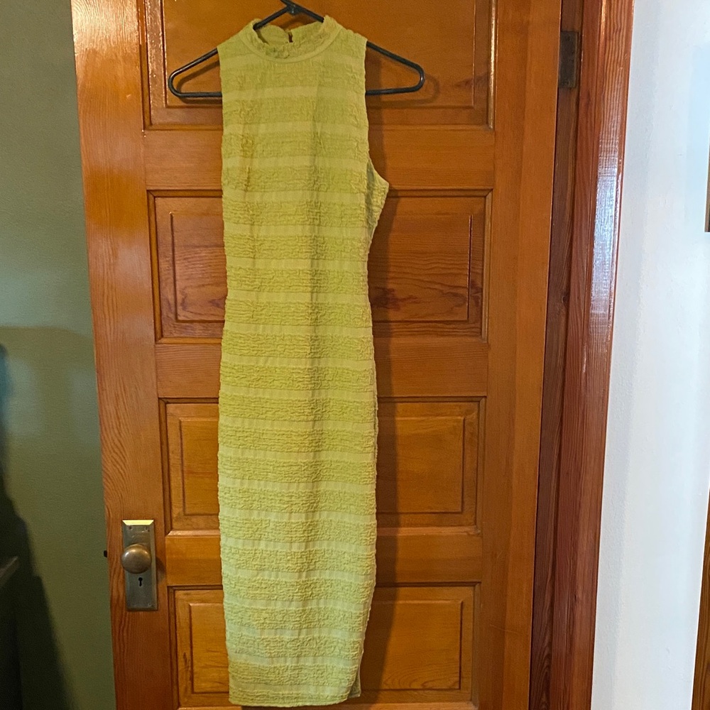 Lulu's Lime Green Textured Midi Dress